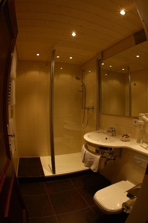 Koupelna v ubytování Hotel Bergruh