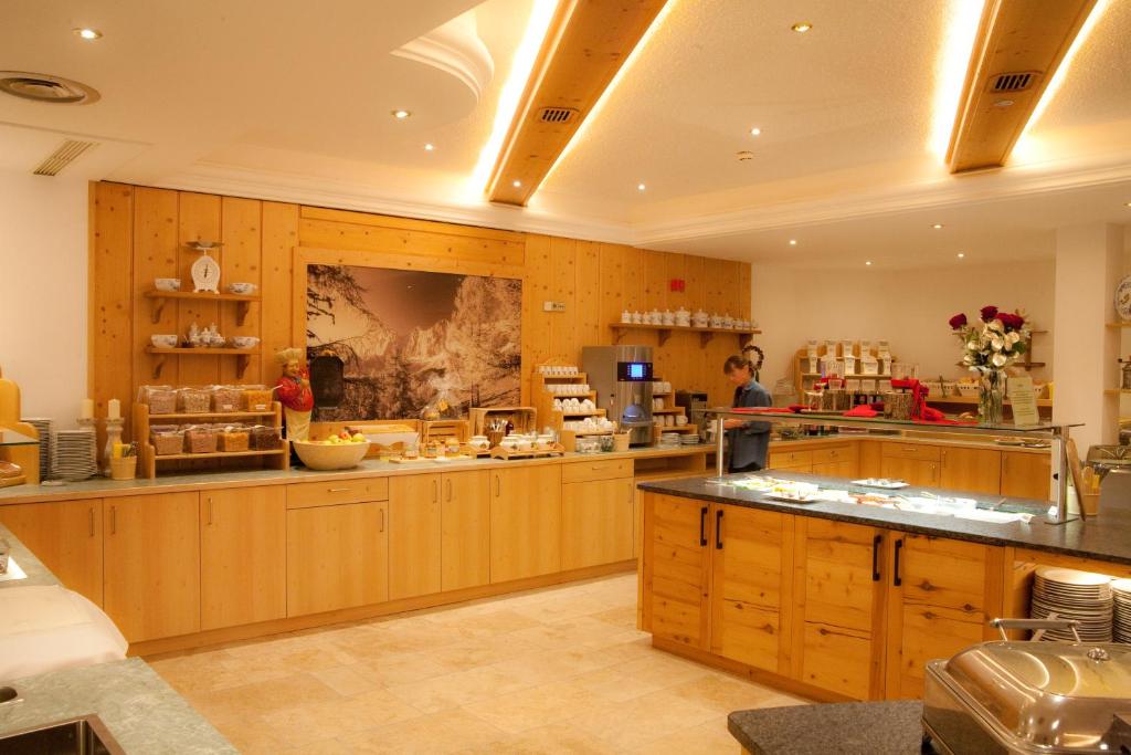 Nápoje v ubytování Hotel Erlebniswelt Stocker
