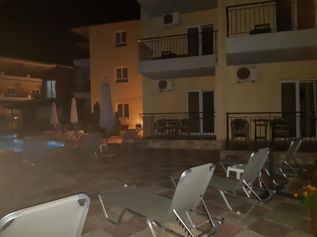 Bazén v ubytovaní Hotel Ilios alebo v jeho blízkosti