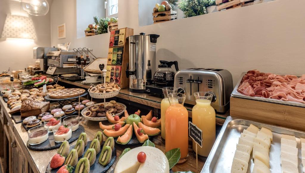 Hotel La Fortezza - Resim 36