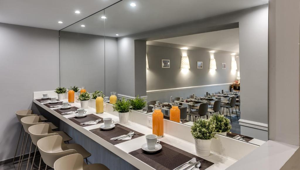 Hotel La Fortezza - Resim 35