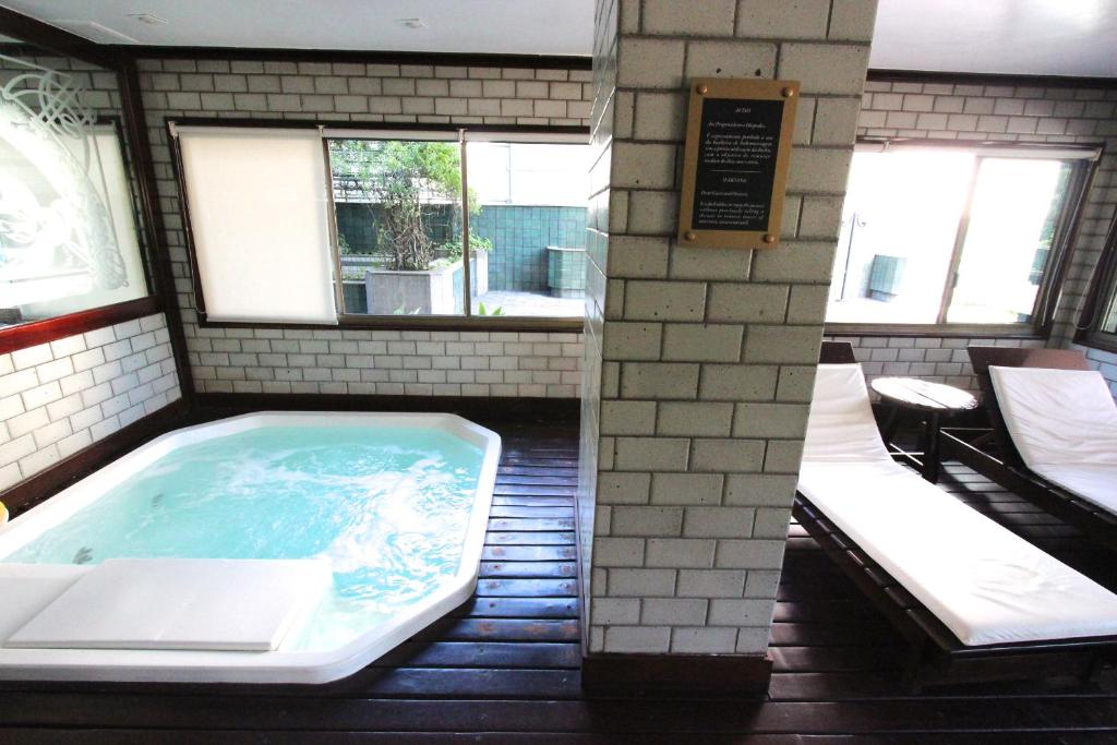  Tiffany's Ipanema 4MAD