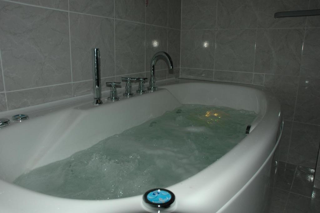 Koupelna v ubytování Hotel Fonte Cesia