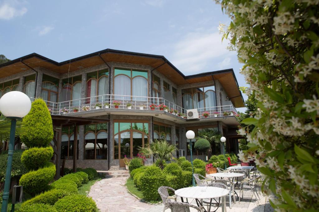 Galeriebild der Unterkunft Buna Park Hotel in Shkodra