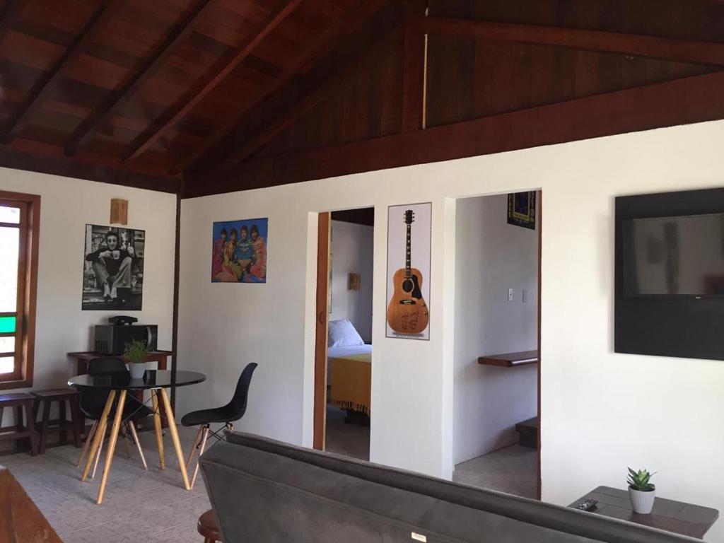  Casa Larrosa Itaúna