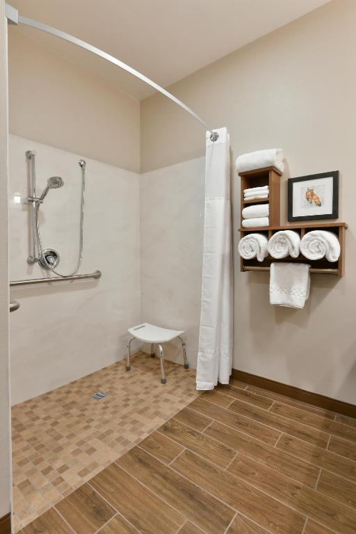 GrandStay Hotel & Suites - Camera Familiare - Accesso Alla Disabilità