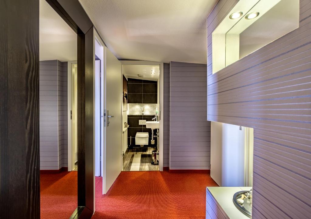 Kuchyň nebo kuchyňský kout v ubytování SL'otel - Das StadtHotel - voll Klimatisiert