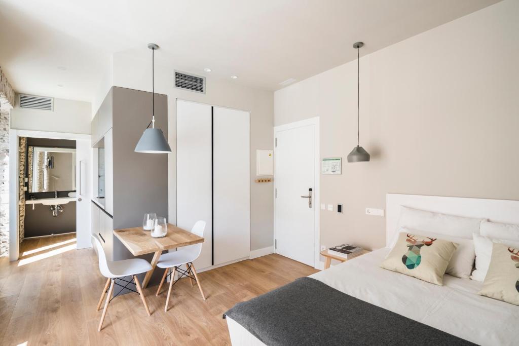 RICE Eleven Rooms - 5