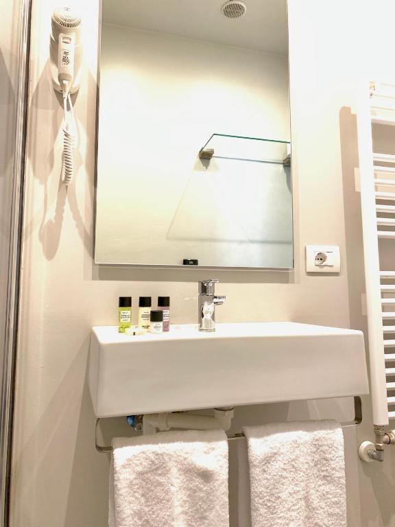 Koupelna v ubytování Bue Nero Suites Verona