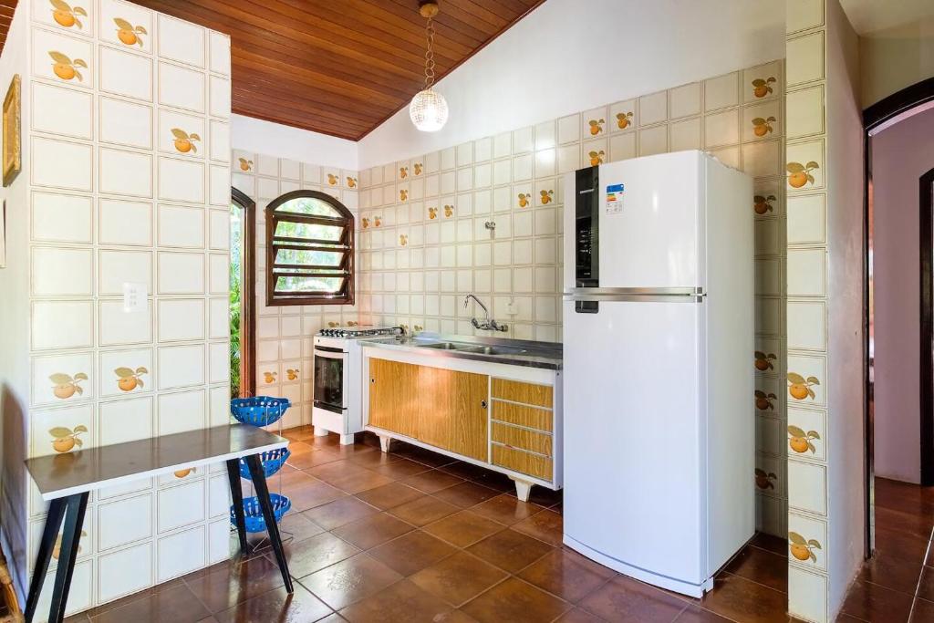  Casa pé na areia Praia do Prumirim