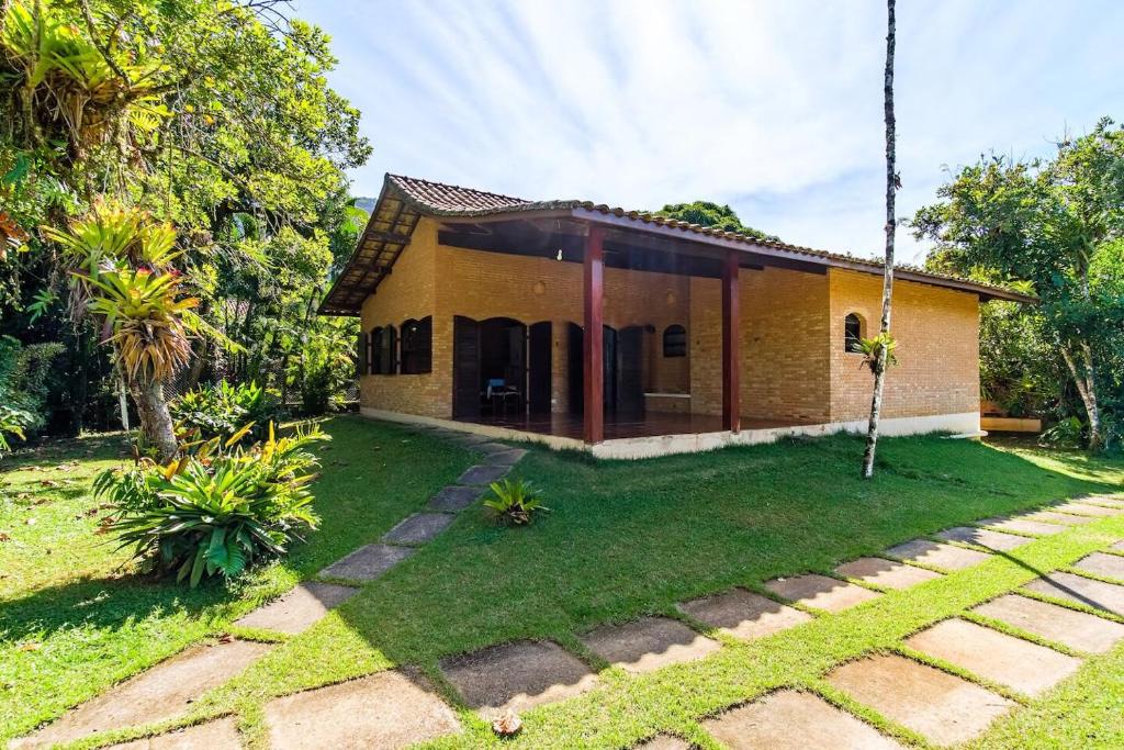  Casa pé na areia Praia do Prumirim