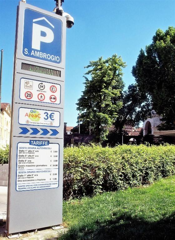 S. Ambrogio Square tanúsítványa, márkajelzése vagy díja
