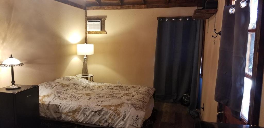 Postel nebo postele na pokoji v ubytování St. Anna's House