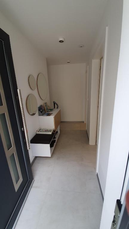 Ein Bett oder Betten in einem Zimmer der Unterkunft Apartman Mateo