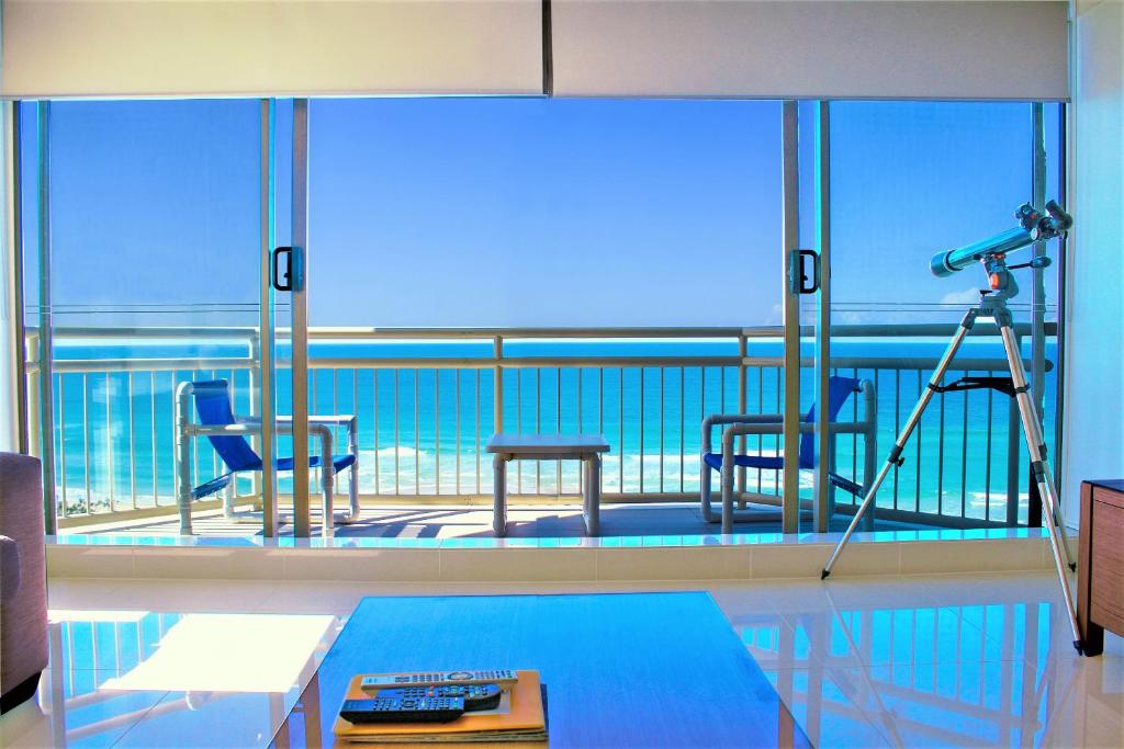 Seacrest Beachfront Apartments Surfers Paradise - Two-Bedroom Apartment With Ocean View