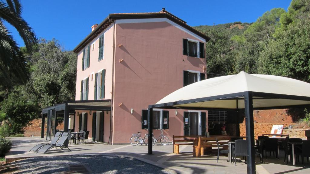 Budynek, w którym mieści się obiekt B&B