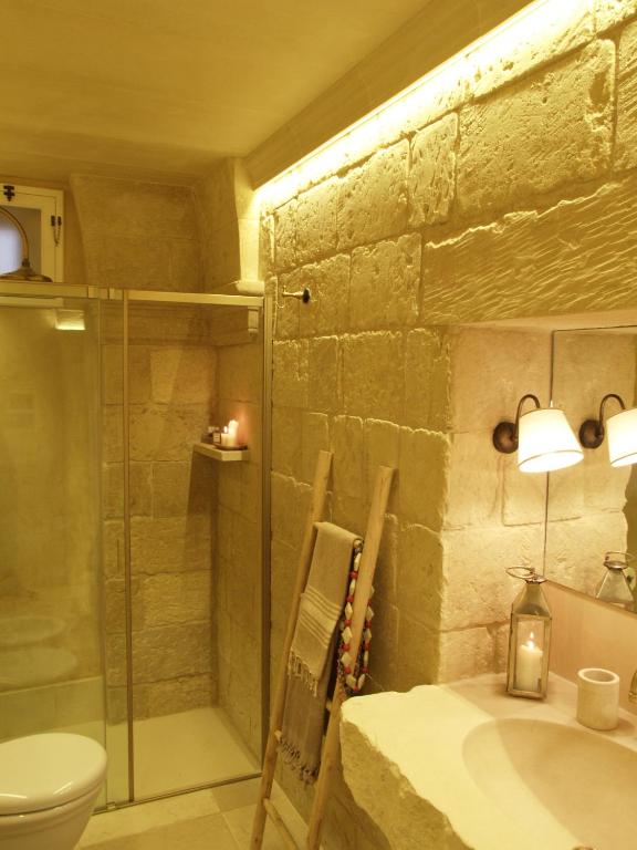 Kúpeľňa v ubytovaní Corte Dei Granai Meeting & SPA - Raro Rooms Collection