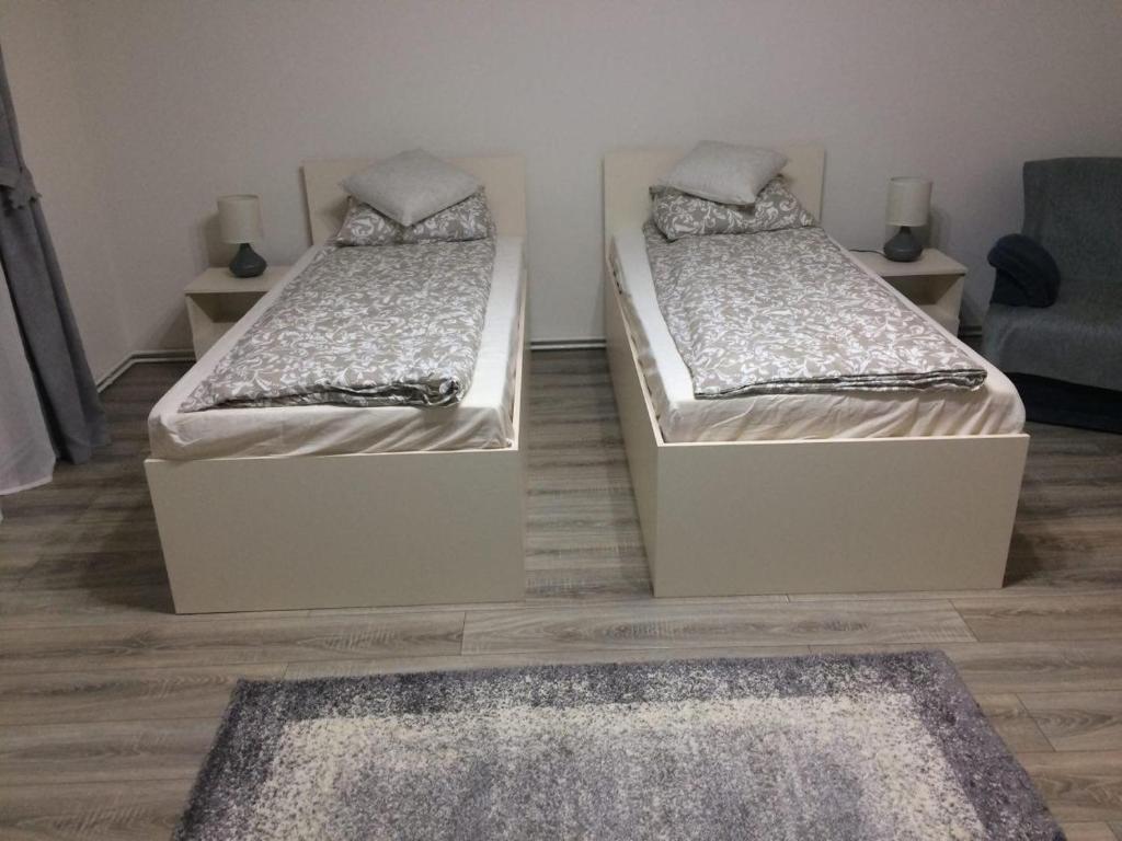 Warm Studio - One-Bedroom House