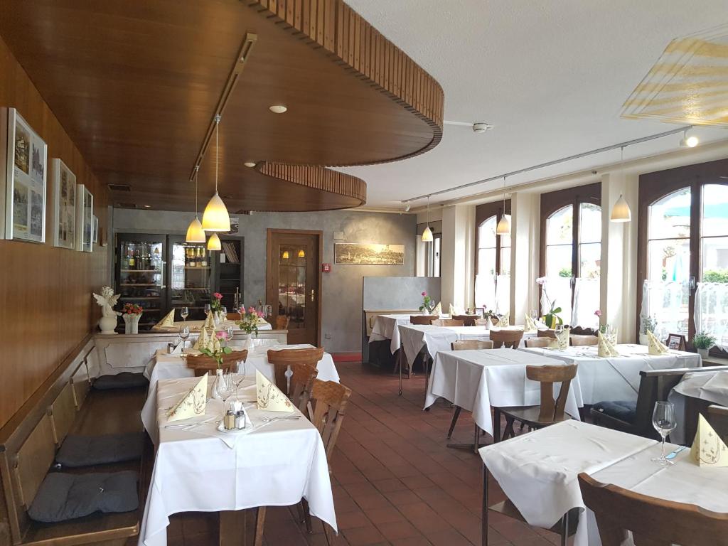 Restaurace v ubytování Hotel Post
