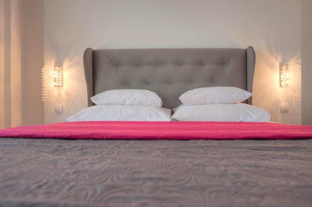 Postel nebo postele na pokoji v ubytování Guest House Pržno Bay