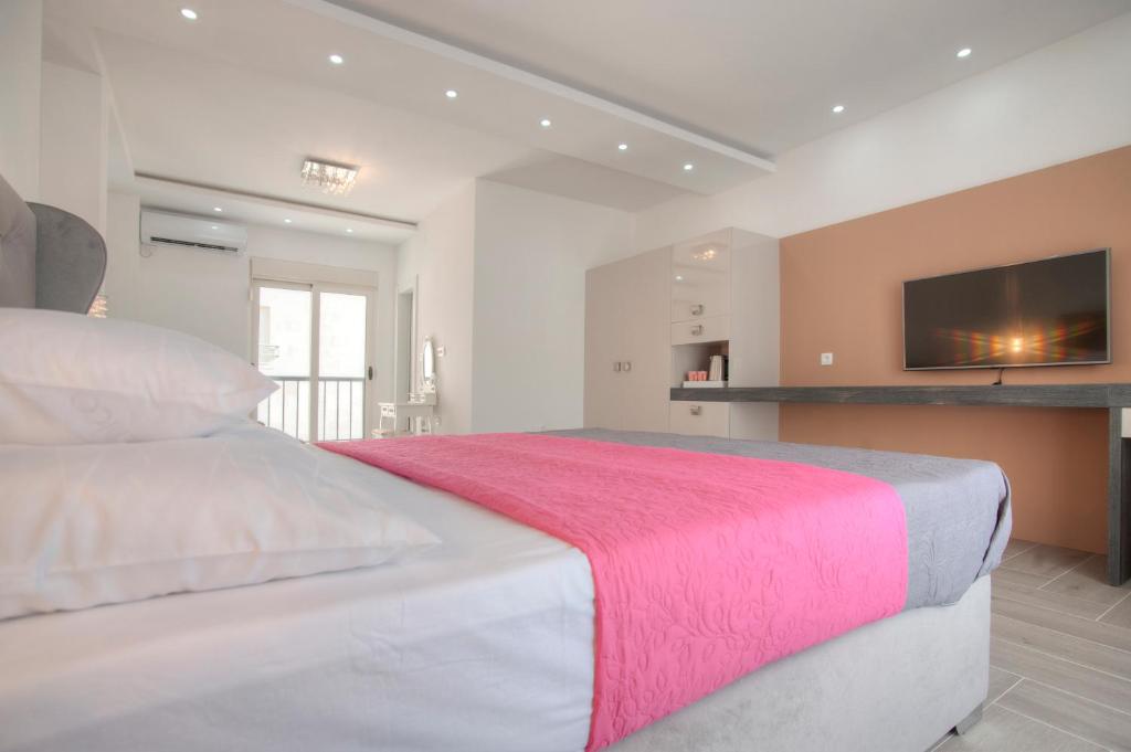 Postel nebo postele na pokoji v ubytování Guest House Pržno Bay