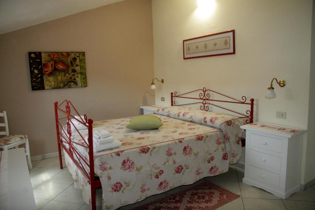 Postel nebo postele na pokoji v ubytování La brezza del Sud