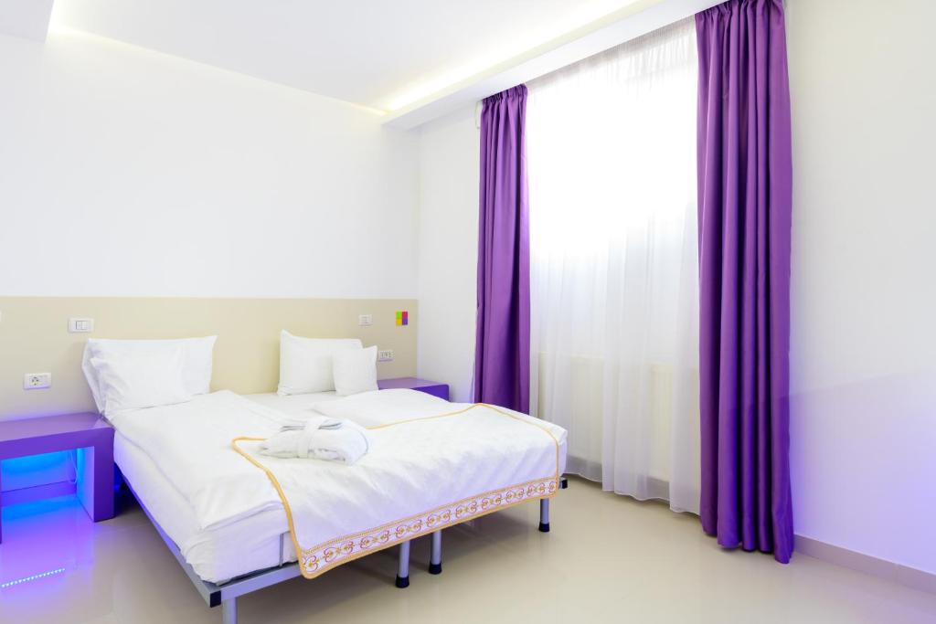 Hotel Christina Plus - Resim 19