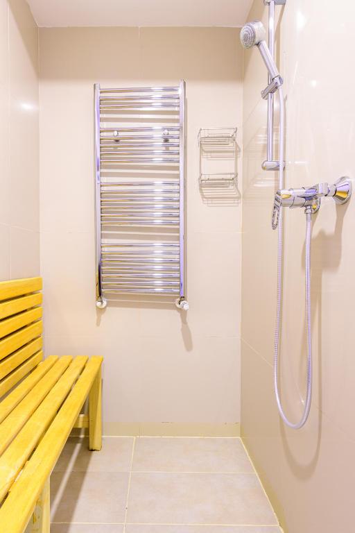 Hotel Christina Plus - Resim 10