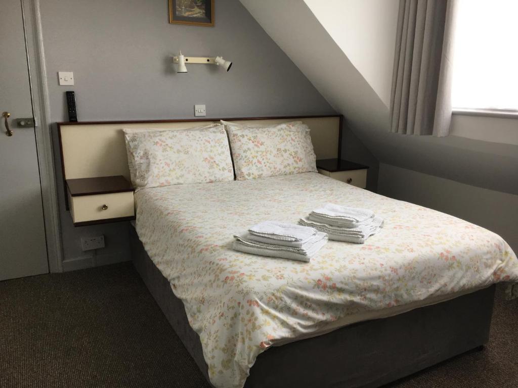 Postel nebo postele na pokoji v ubytování Avoca Villa Guest House