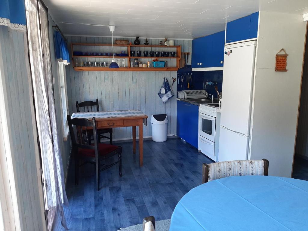 Kuchyň nebo kuchyňský kout v ubytování Nõva Madise Guesthouse
