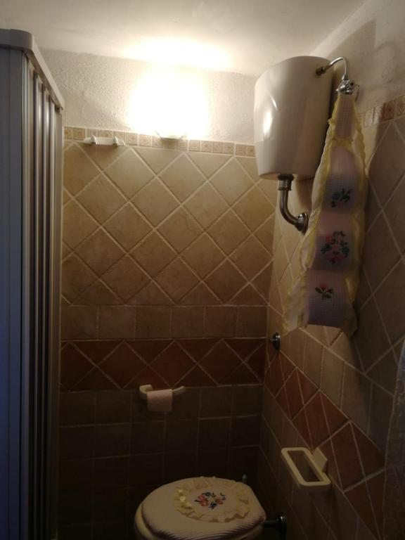 Koupelna v ubytování Casa- Vacanza Giro' - C2A6PEU3OW
