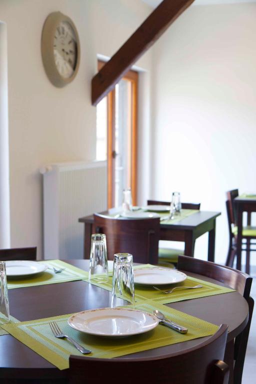 Fotografie z fotogalerie ubytování La Griffe à Foin au Restaurant raisin D'or v destinaci Mittelbergheim