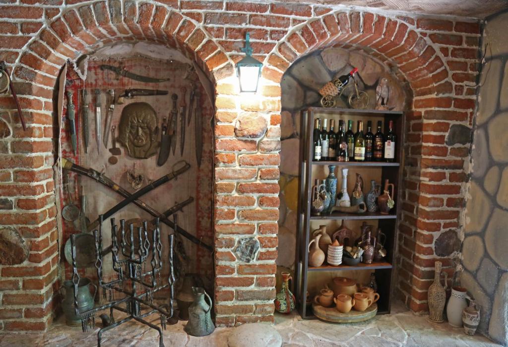 Ο χώρος του lounge ή του μπαρ στο Wine House KNIAZ