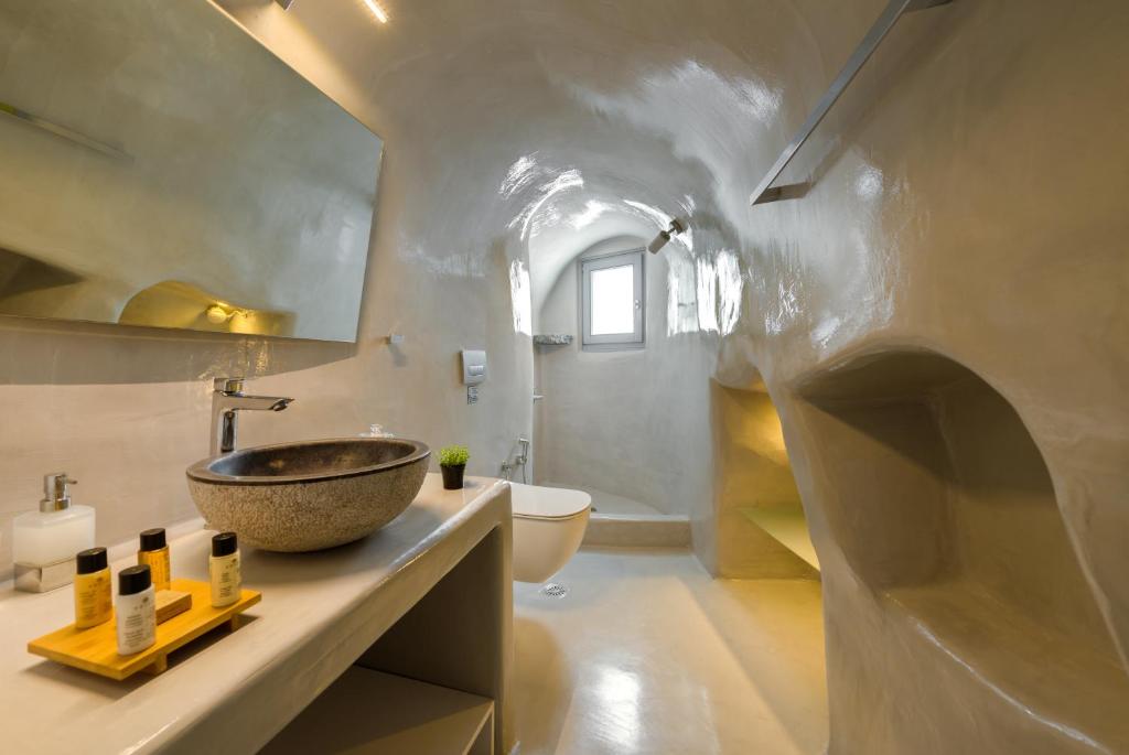 Łazienka w obiekcie Antrum Cave Villa