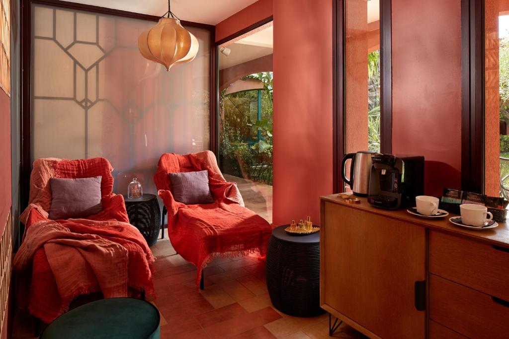 Гостиная зона в Villa Duflot Hôtel & Spa Perpignan