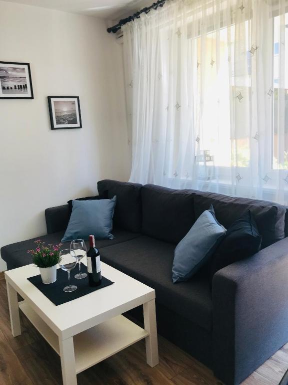 Posedenie v ubytovaní Karwia Pokoje & Apartamenty
