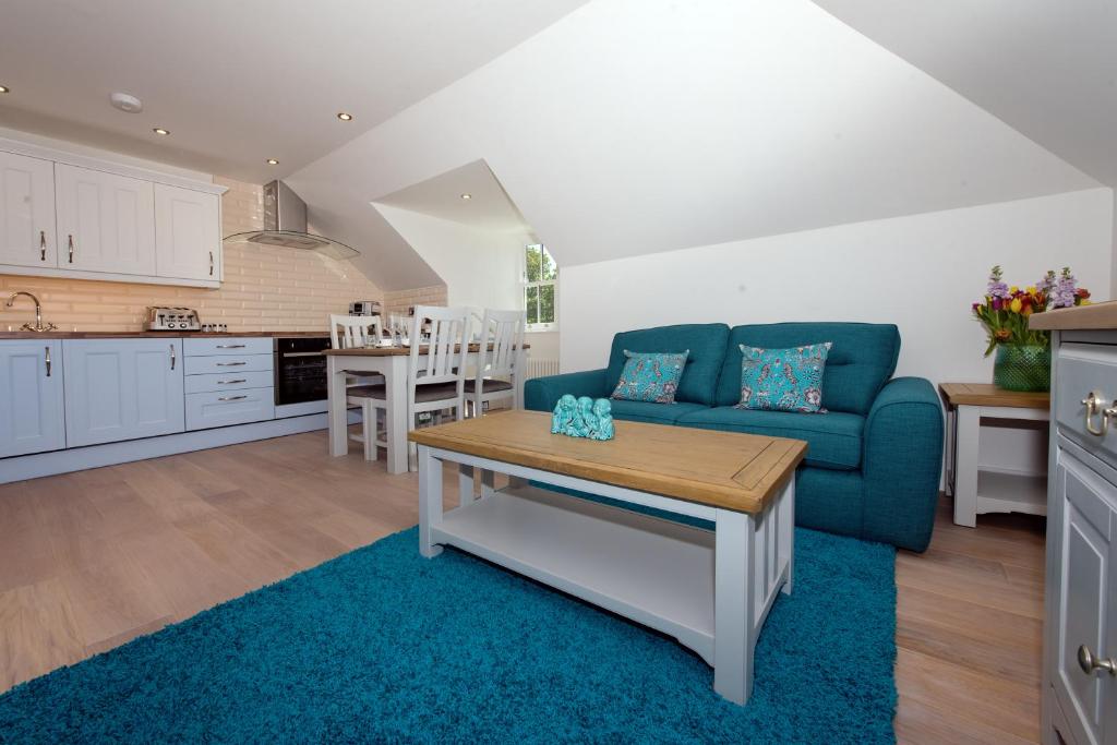 Best Luxury Apart Hotel in Oxford- Beechwood House - Three-Bedroom Apartment