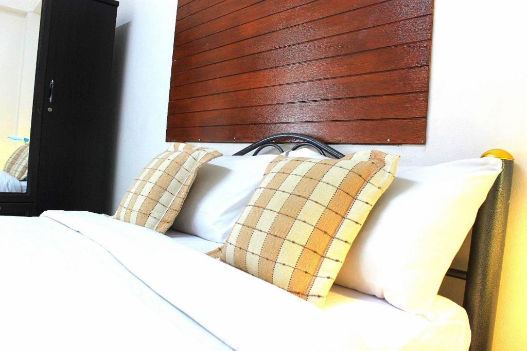 Varada Place - Resim 13