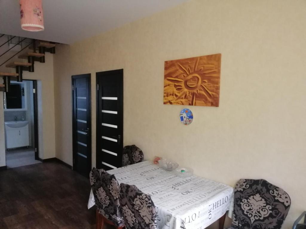 Komnata v gostevom dome na metro Osokorki - Bed In 4-Bed Male Dormitory Room