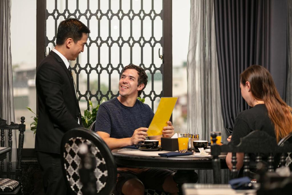Hosté ubytování Hanoi Esplendor Hotel and Spa