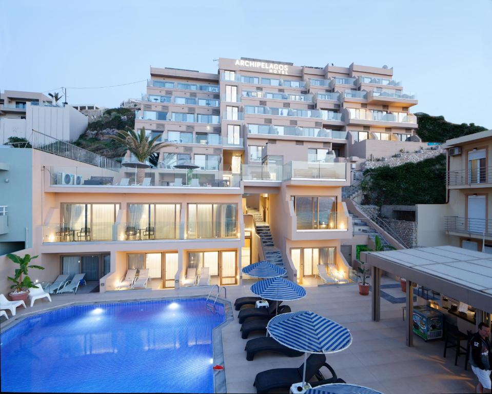 Bazén v ubytovaní Archipelagos Hotel alebo v jeho blízkosti