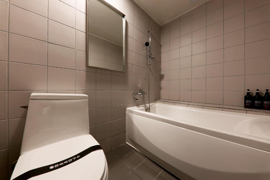 Koupelna v ubytování Hotel Yam