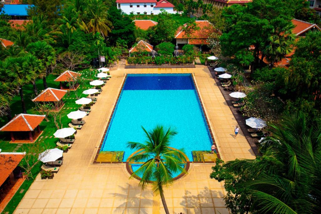 Bazén v ubytování Royal Angkor Resort & Spa nebo v jeho okolí