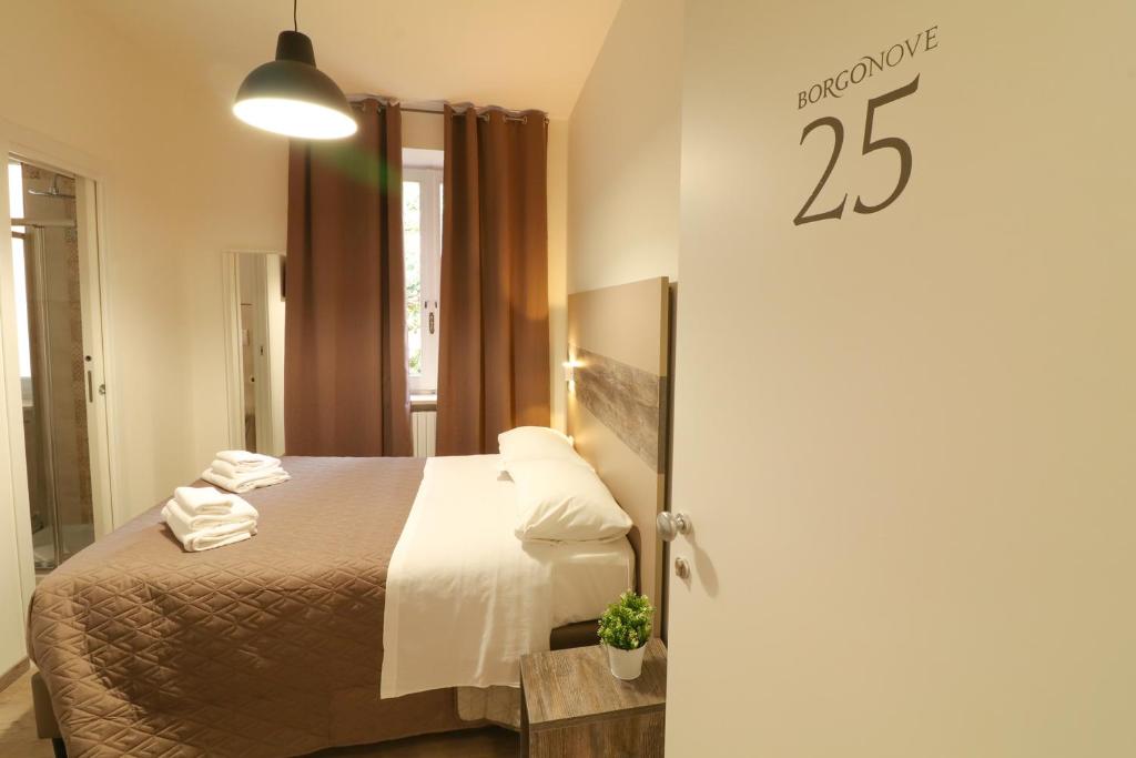 A bed or beds in a room at BorgoNove