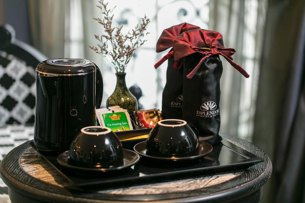 Nápoje v ubytování Hanoi Esplendor Hotel and Spa