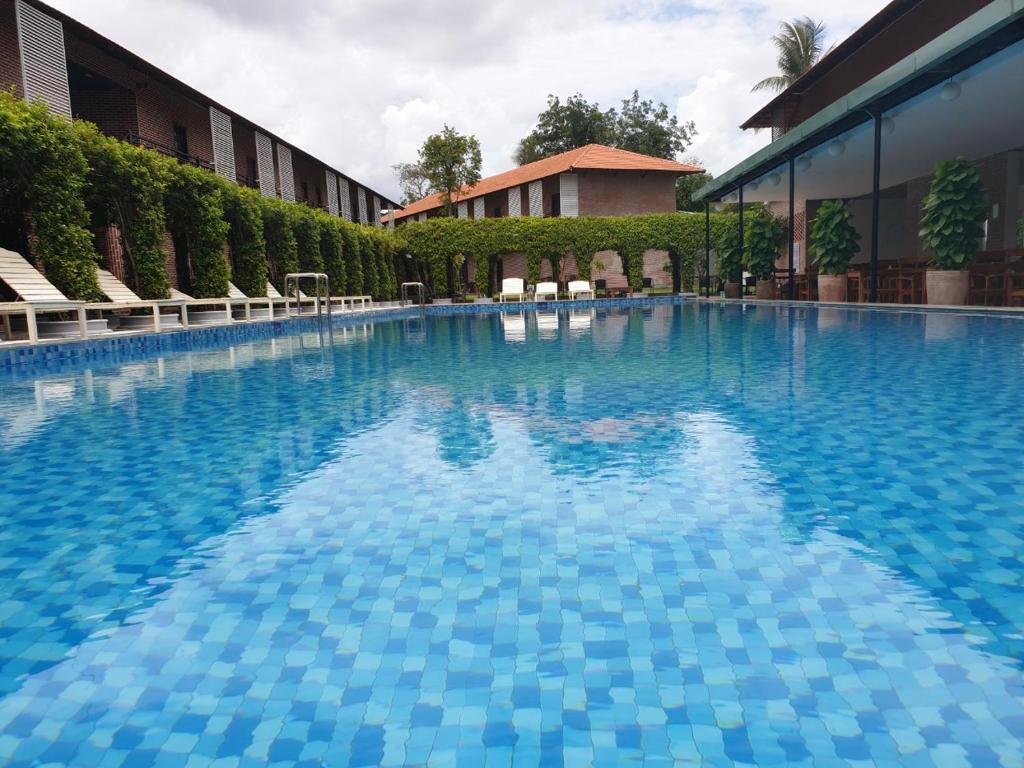 สระว่ายน้ำที่อยู่ใกล้ ๆ หรือใน Countryside Phu Quoc Resort