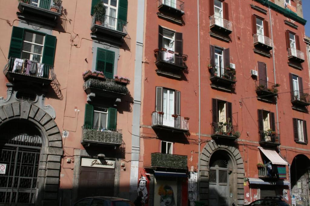 Budynek, w którym mieści się apartament
