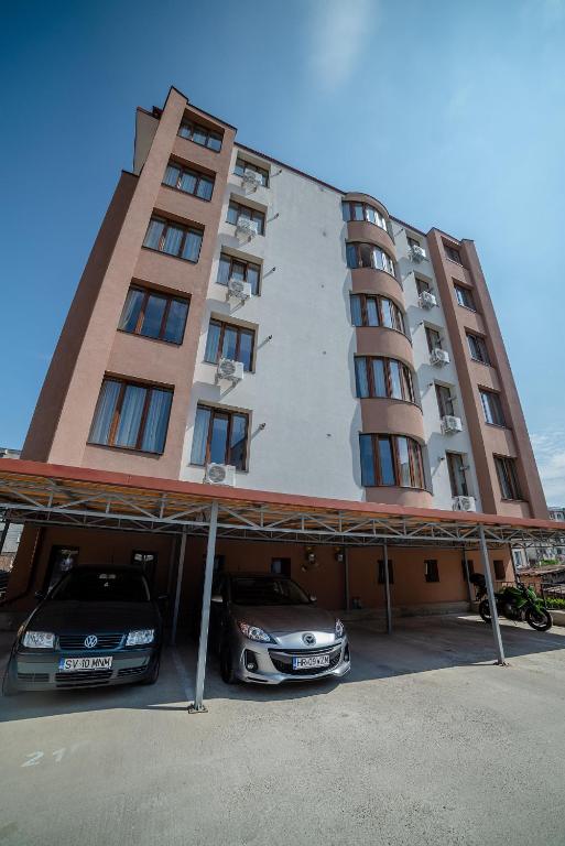 Budova, kde se aparthotel nachází