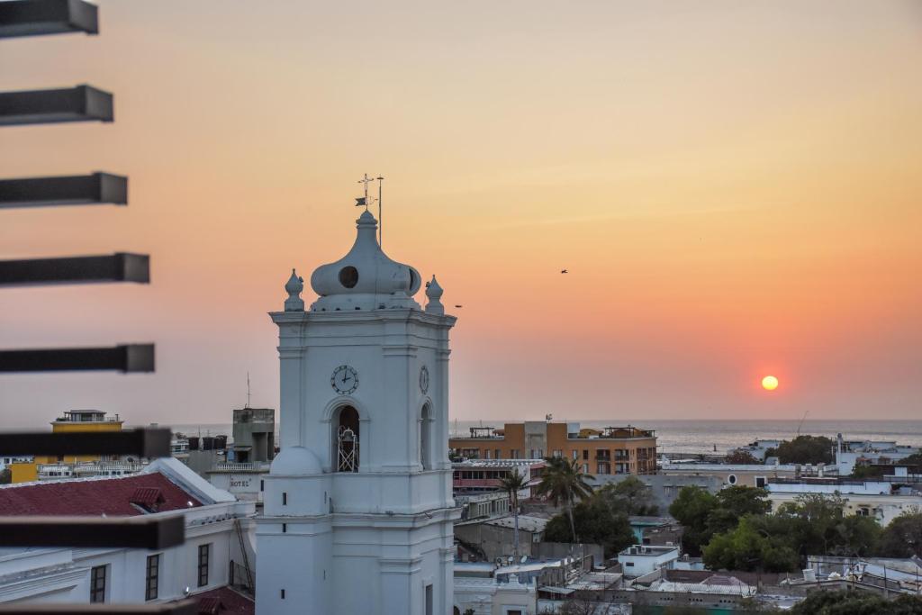 Hotel Catedral Plaza