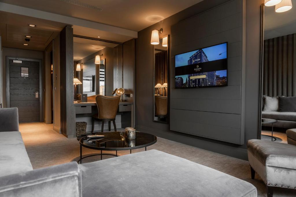 Dakota Manchester - Resim 42